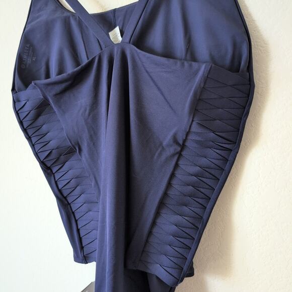 NWT $108 Athleta Swimsuit XL Adriata One Piece UPF Navy Blue Slimming Fit NEW - Picture 5 of 10